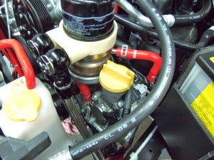 Prototype of oil sandwich plate installed with banjo fittings