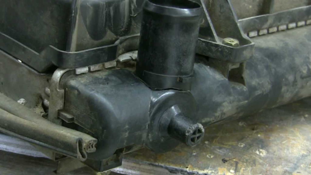 Cracked radiator end tank