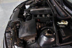 E46 325ci test vehicle engine bay