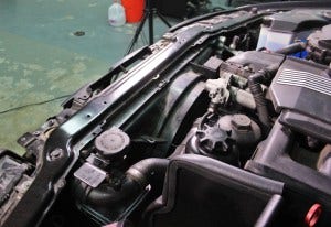 Stock BMW E46 radiator installed